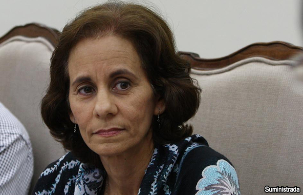 20130309-maria-elena-lara