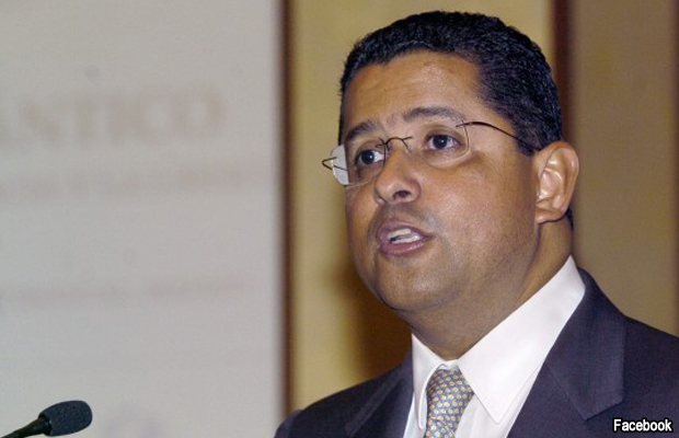 20120717-francisco-flores