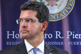 20140331-pedro-pierluisi01-ss