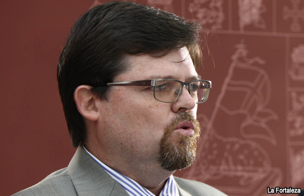 20140213-vance-thomas02