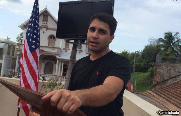 20140616-carlos-flores