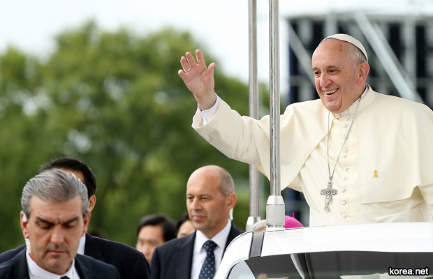 20140817-papa-francisco-korea02