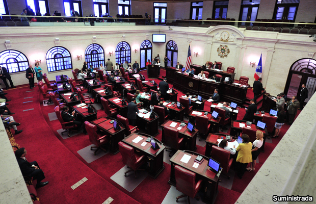 20140826-senado-hemiciclo