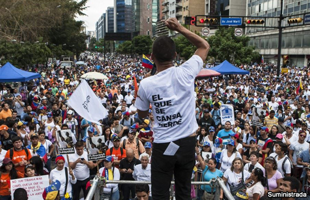 mercha-leopoldo-lopez-voa