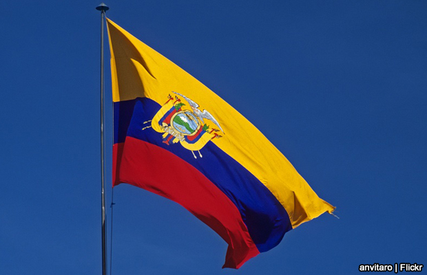 20080610-bandera-ecuador