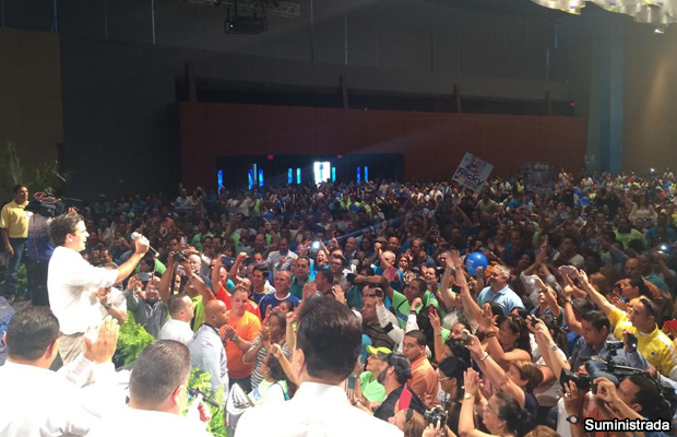 20140503-ricky-rossello-servidores-publicos