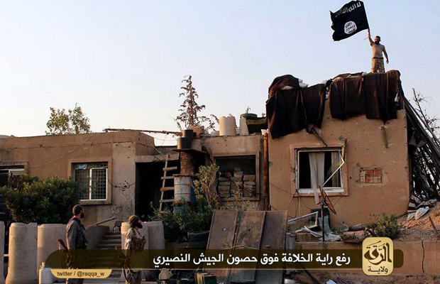 20140725-isil-syria-base