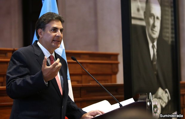 20140917-eduardo-bhatia