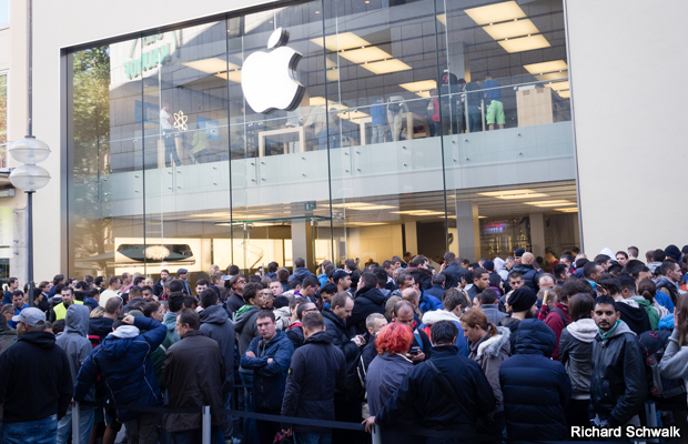 20140919-apple-store-germany