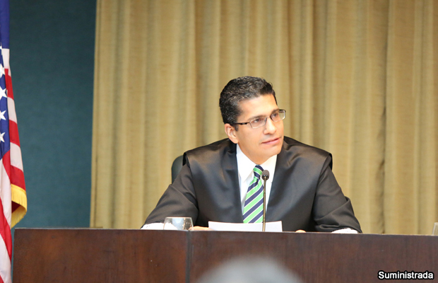 20140930-luis-estrella-martinez