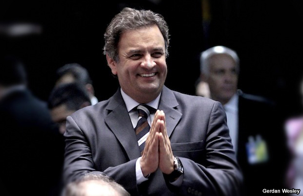 20130212-aecio-neves