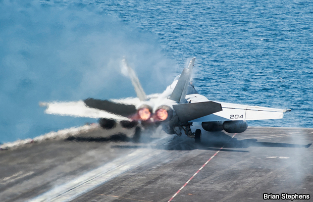 20140929-f-18f-super-hornet