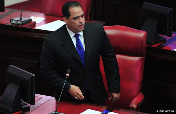 20141003-carmelo-rios