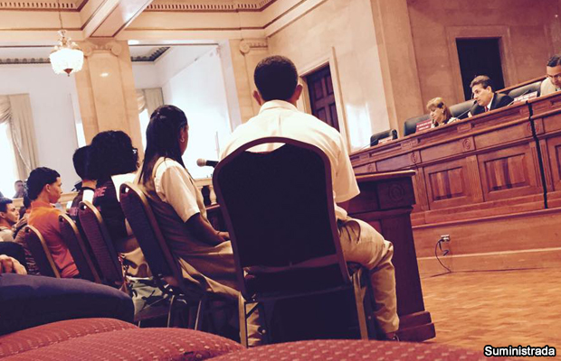 20141008-estudiantes-senado