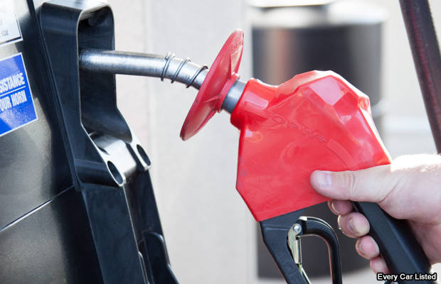 20140913-gas-pump