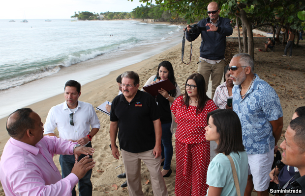 20150227-senadores-playa-rincon