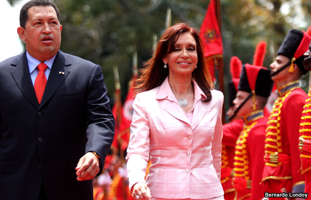 20080306-hugo-chavez-y-cristina-fernandez