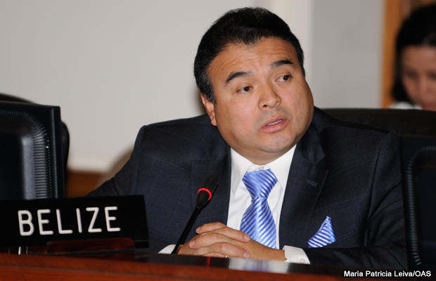 20131213-nestor-mendez