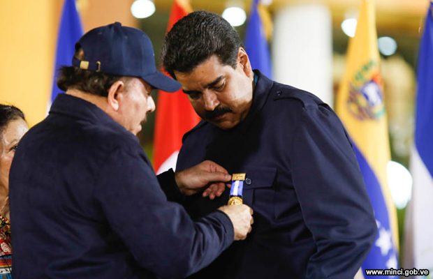 20150313-daniel-ortega-y-nicolas-maduro