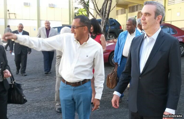 20150324-abel-nazario-y-luis-abinader