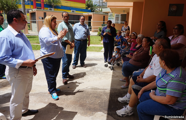 20150325-jenniffer-gonzalez-y-georgie-navarro