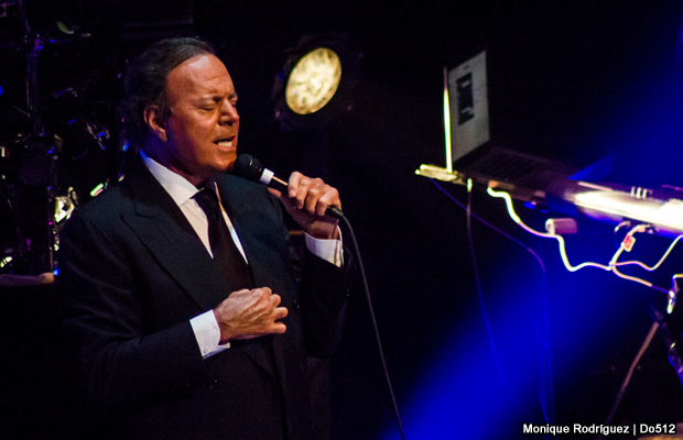 20140401-julio-iglesias