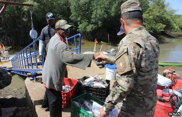 20151005-pescadores-vigilantes-panama
