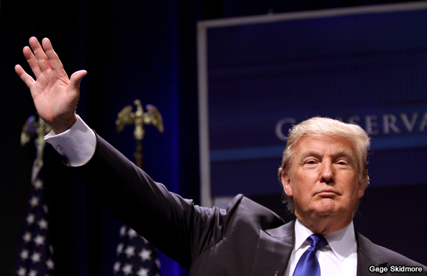 20110210-donald-trump-02