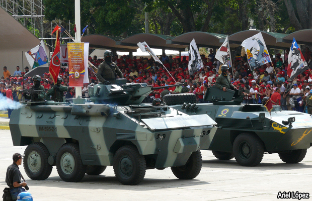 20080411-tanques-venezuela