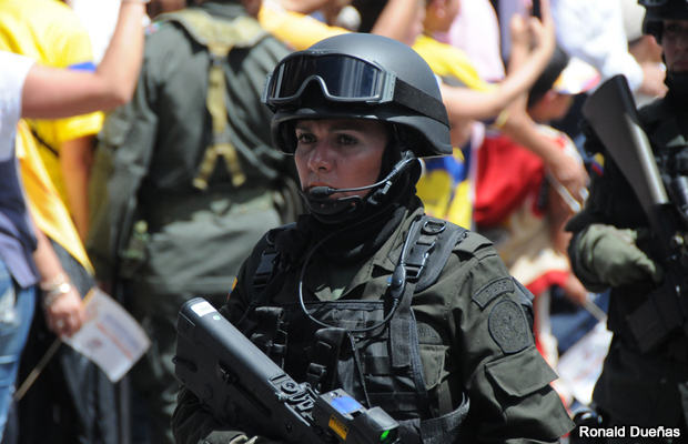 20100720-policia-nacional-colombia