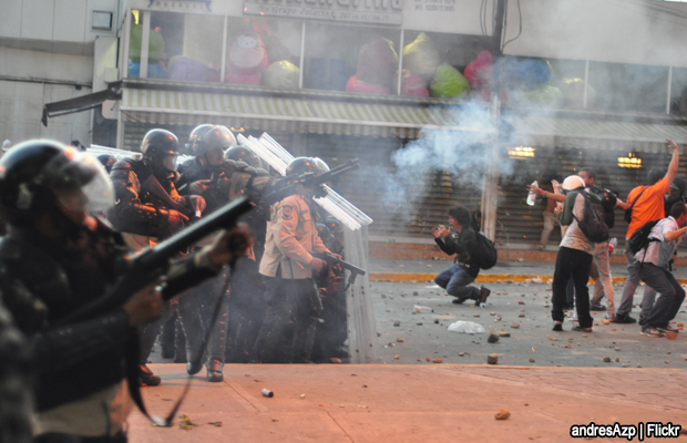 20140215-venezuela-protest01