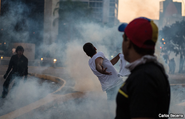 20140219-venezuela-protesta02