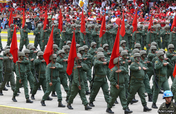 20080411-soldados-venezuela