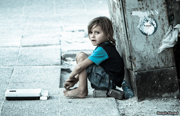 20140904-syrian-refugee-child